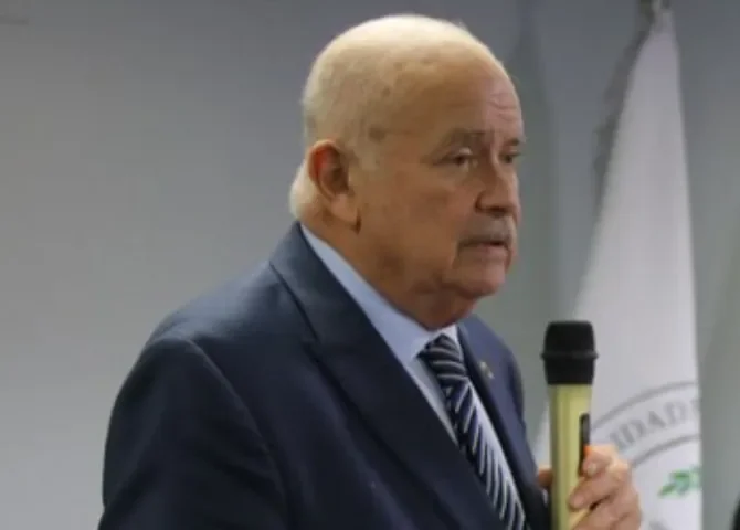  Dr. Miguel Antonio Bernal 