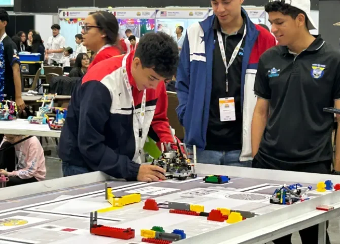  ¡Panamá se corona campeón en la WRO Américas 2025! 