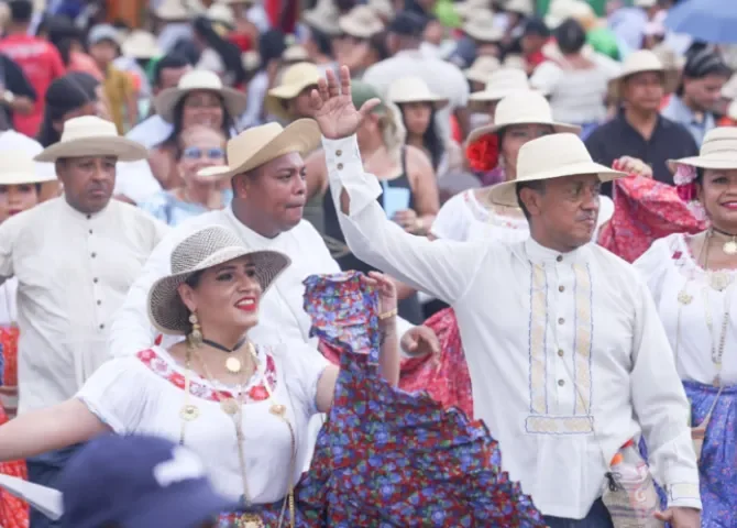  Foto: Mi Cultura.  