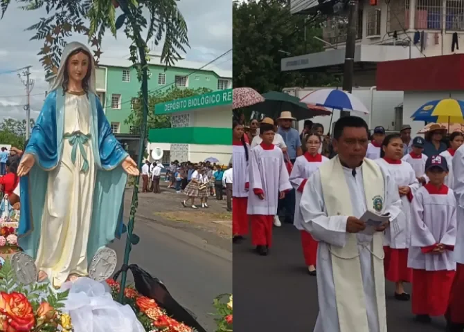  Comunidad católica de Santiago mantiene viva romería en honor a la Virgen de la Medalla Milagros 