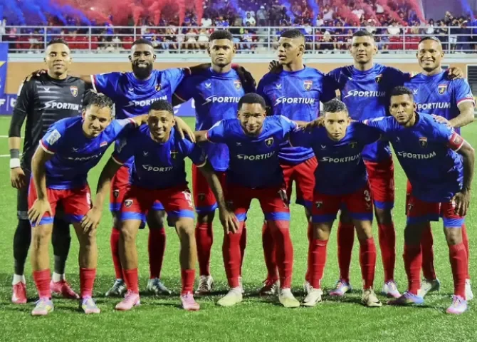  Foto: Plaza Amador FC. 