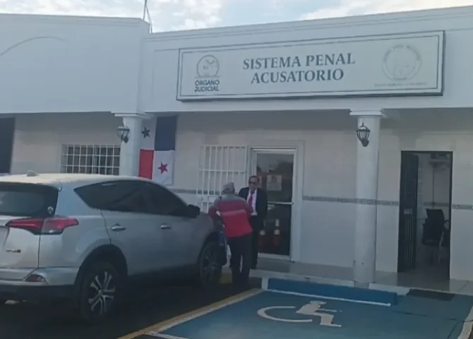  Imputan cargos a exasesora legal de CONADES por presunto peculado doloso agravado en proyecto de sanidad básica en Veraguas 