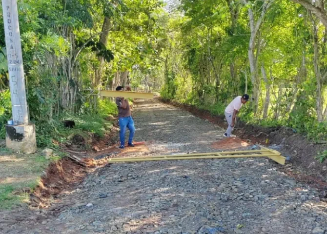  Municipio de San Carlos ordena retirar barrera ilegal en acceso a Playa Grande 