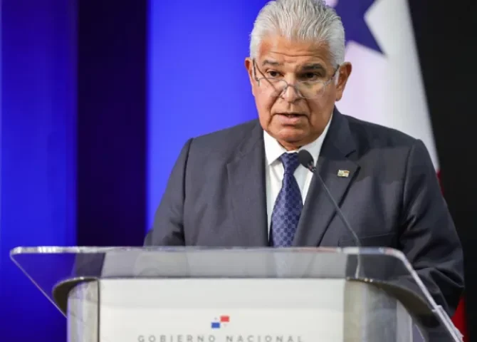  Anuncian nuevo edificio para el Oncológico, ampliación del Corredor de las Playas y modernización de bibliotecas 