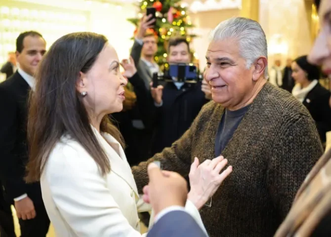  María Corina Machado resalta que Panamá fue el primer país en respaldarla 