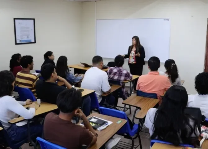  Foto: Universidad de Panamá.  