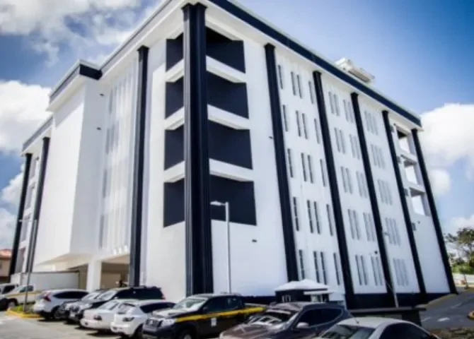  Foto sede del Ministerio Público, Puerto Escondido, Colón. 