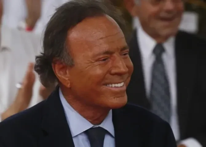  El cantante español Julio Iglesias, en una imagen de archivo. EFE/Thais Llorca 