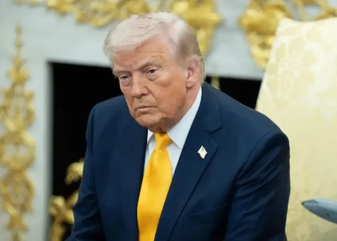   El presidente de Estados Unidos, Donald J. Trump. EFE/EPA/Aaron Schwartz /Archivo  