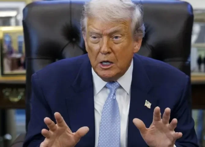   Fotografía de archivo del presidente de Estados Unidos, Donald Trump´- EFE/Will Oliver/Pool  