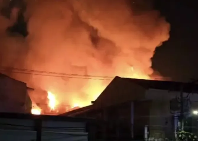  79 personas afectadas tras incendio en vivienda del Casco Antiguo 
