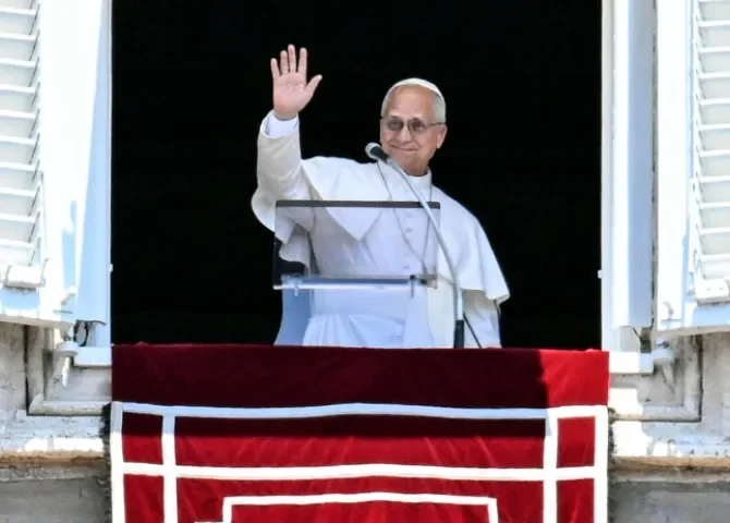   El papa León XIV pide por las víctimas y alienta a los rescatistas  