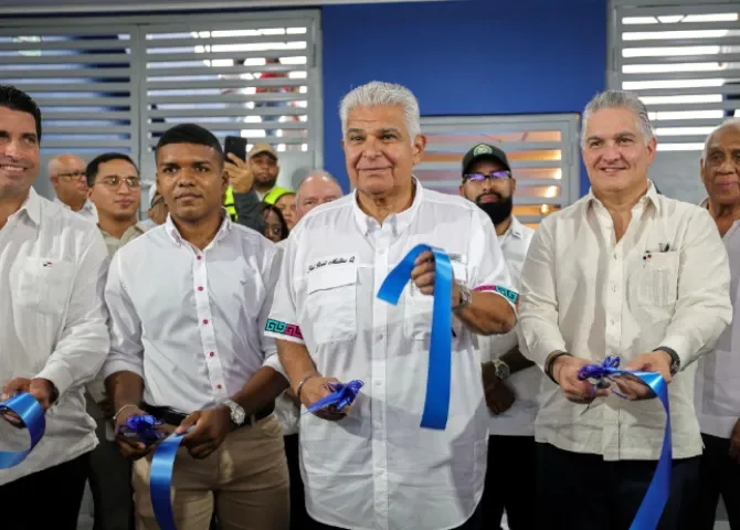   Colón estrena el renovado Estadio Armando Dely Valdés  