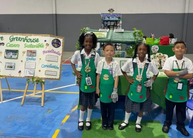  Estudiantes de Colón alcanza el tercer lugar en la Feria Científica CITECMA 2026  