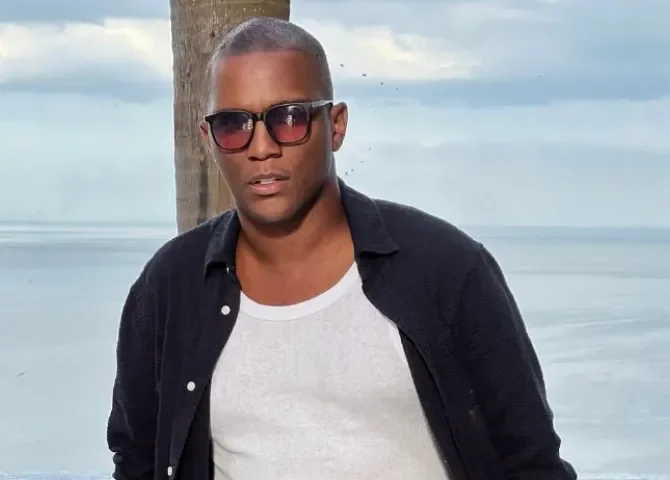  Franklyn Robinson indignado con Venezolanos, luego de múltiples quejas y exigencias por donaciones   
