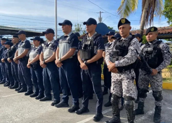  Más de 300 policías custodiarán las fiestas de Santa Librada en Las Tablas 