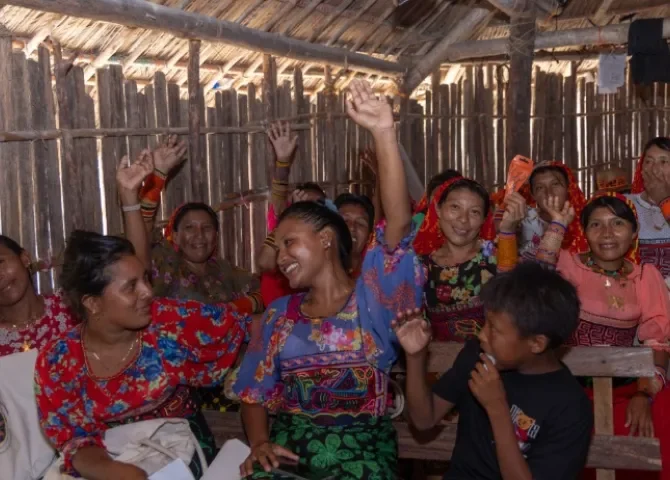  Mujeres de Guna Yala se reúnen para preservar sus tradiciones y fortalecer su liderazgo 