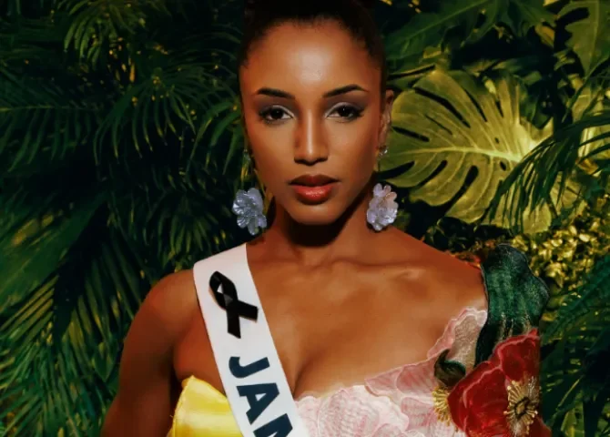  Miss Jamaica 2025 demanda a Miss Universo tras la grave caída que sufrió en Tailandia 